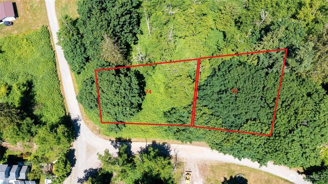 Approximate boundary lines. Lots are sold separately | Image 7