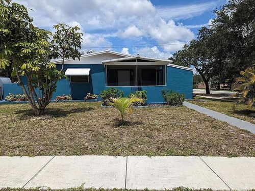 3851 Sw 60th Terrace, Davie, FL, 33314 | Card Image