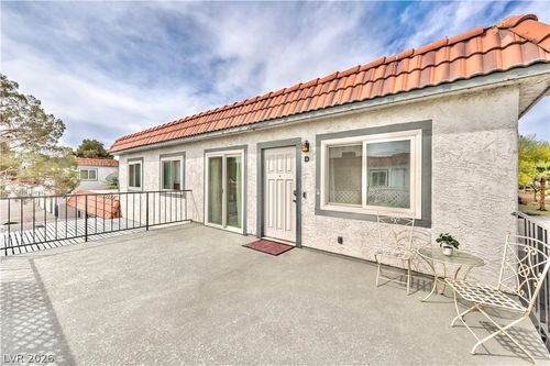 d-1101 Willow Tree Dr, Las Vegas, NV, 89128-3377 | Card Image