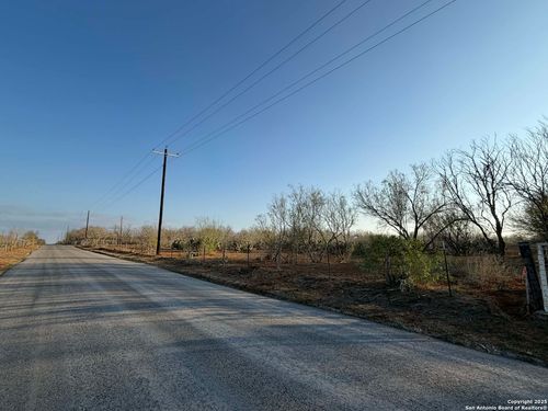 AB 1244 LANE T Los Alamos, Cotulla, TX, 78014 | Card Image