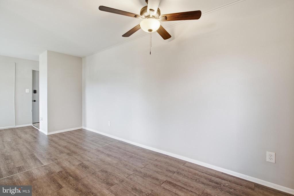 Residential in REISTERSTOWN 5