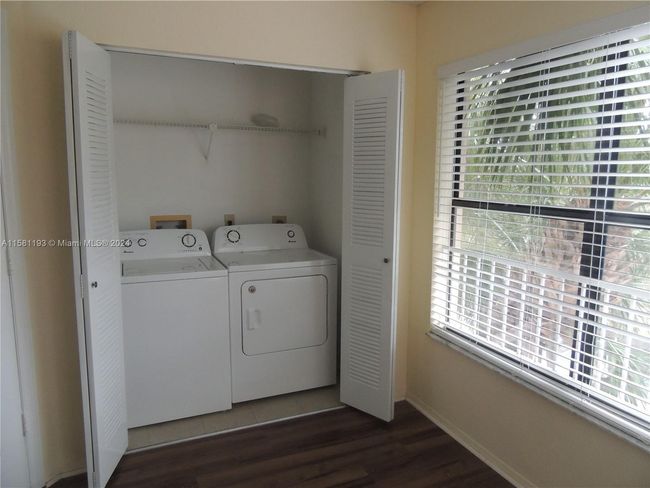 APT-4304 - 2846 S University Dr, Condo with 1 bedrooms, 1 bathrooms and null parking in Davie FL | Image 5