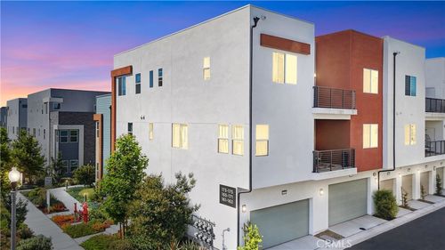 175 Sash, Irvine, CA, 92618-1456 | Card Image