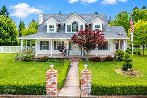 739 Saddleback Dr, Marysville, CA, 95901-3153 | Card Image