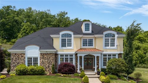 409 Forest Estates, Upper St. Clair, PA, 15241 | Card Image