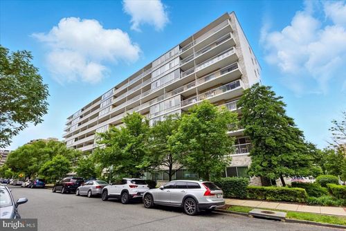 715-730 24th St Nw, WASHINGTON, DC, 20037-2552 | Card Image
