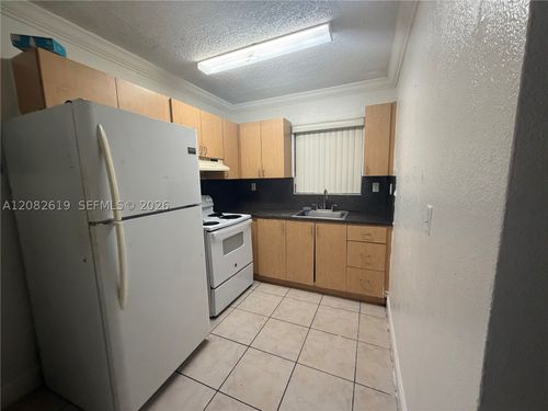7-16118 Ne 21st Ave, North Miami Beach, FL, 33162-4907 | Card Image