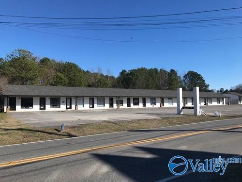 ste-l-7535 Wall Triana Hwy, Madison, AL, 35757-8339 | Card Image