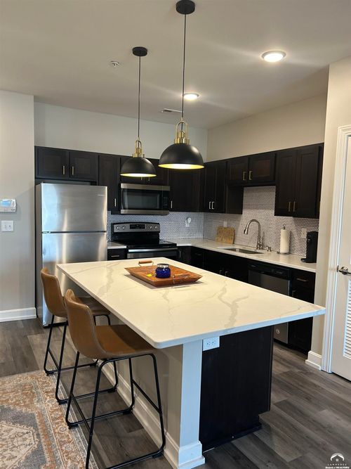 unit-408-800 New Hampshire St, Lawrence, KS, 66044-2798 | Card Image