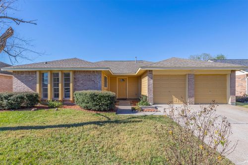 11919 Bald Mountain Cir, Houston, TX, 77067-1105 | Card Image