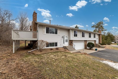1633 W 140th St, Burnsville, MN, 55337-4418 | Card Image