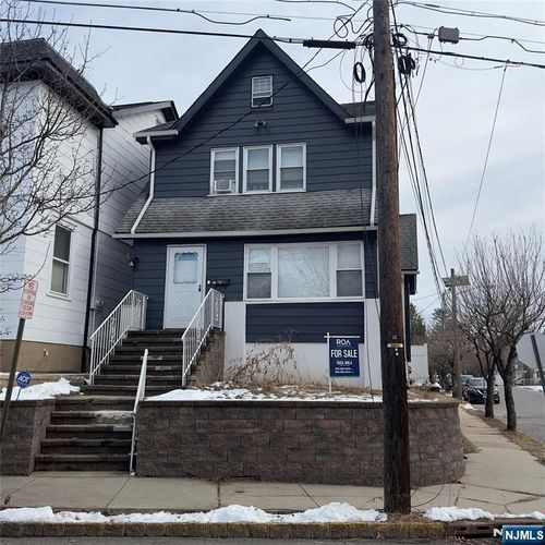 66 Garden Ave, Belleville, NJ, 07109-1764 | Card Image