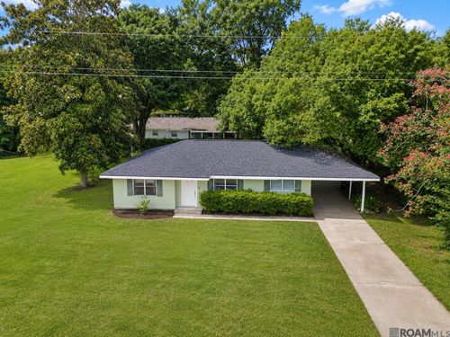 823 N Janice Ave, Gonzales, LA, 70737 | Card Image