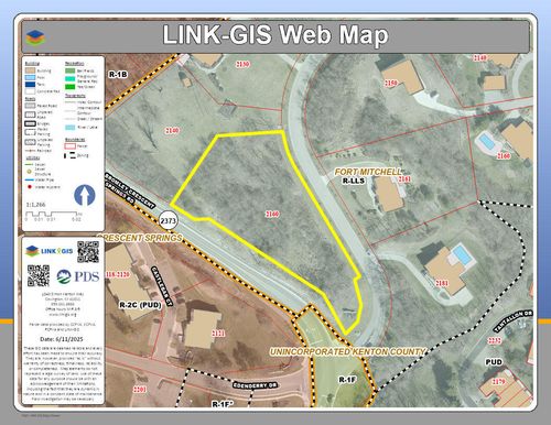 2160 Edenderry Dr, Fort Mitchell, KY, 41017-4463 | Card Image