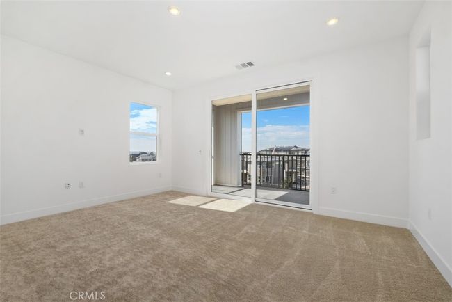125 Seep, Condo with 4 bedrooms, 4 bathrooms and 2 parking in Irvine CA | Image 27