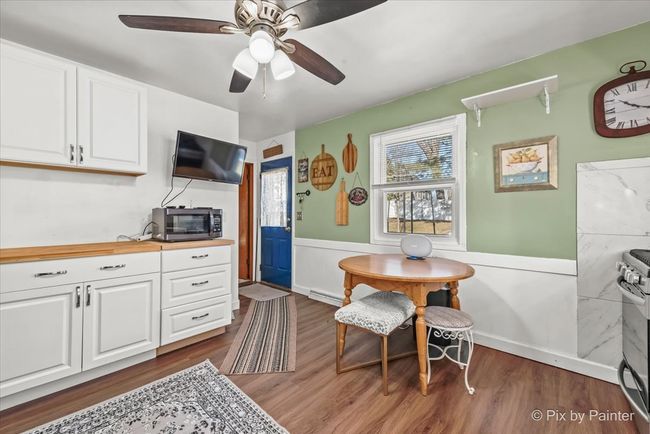 208 N Wisconsin St, House other with 3 bedrooms, 2 bathrooms and 8 parking in Carpentersville IL | Image 14