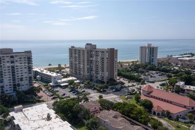 4C - 2000 S Ocean Blvd, Condo with 2 bedrooms, 2 bathrooms and null parking in Lauderdale By The Sea FL | Image 3