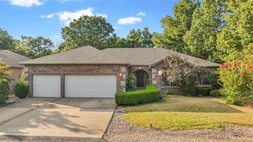 6 Lochgilphead Ln, Bella Vista, AR, 72715-2917 | Card Image