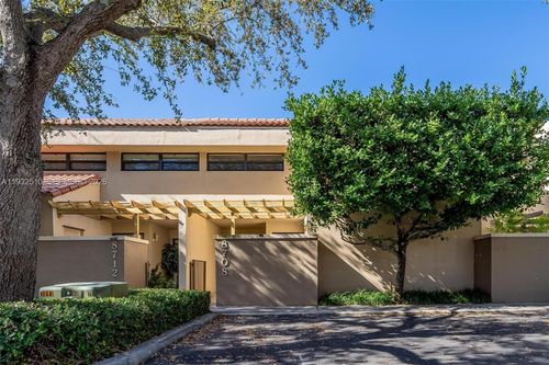 8708-8708 Sw 79th Pl, Miami, FL, 33143-7039 | Card Image