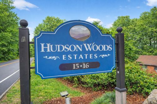apt-x-15 Scenic Dr, Croton-On-Hudson, NY, 10520-1720 | Card Image
