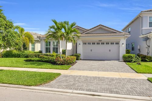 15187 Goldfinch Cir, Westlake, FL, 33470-7002 | Card Image