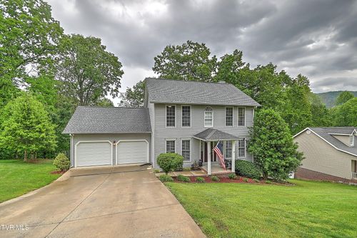 766 Moccasin Hills Dr, Gate City, VA, 24251-5239 | Card Image