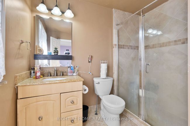6104 Vineyard Dr, House other with 4 bedrooms, 3 bathrooms and 3 parking in Orléans ON | Image 37