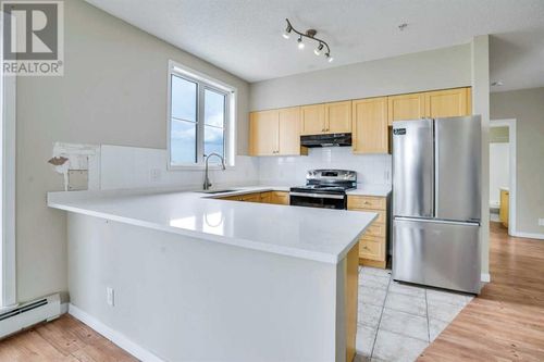 1218-333 Taravista Dr Ne, Calgary, AB, T3J0H3 | Card Image
