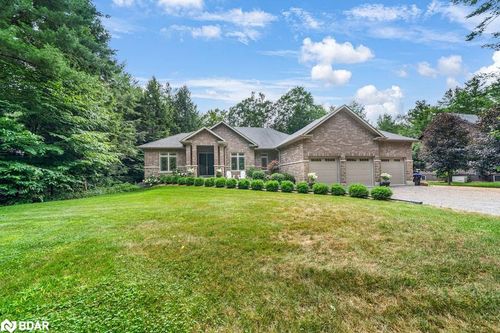 20 Marni Lane, Phelpston, ON, L0L2K0 | Card Image