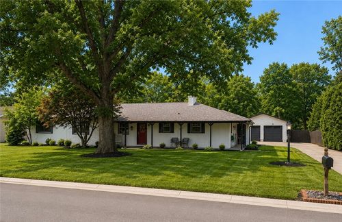 2767 Woodmont Dr, Beavercreek, OH, 45434-6452 | Card Image