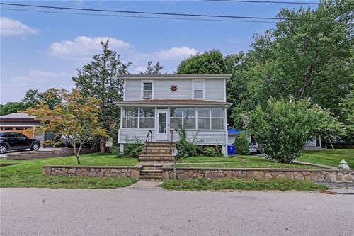 3 Guertin St, West Warwick, RI, 02893-5715 | Card Image