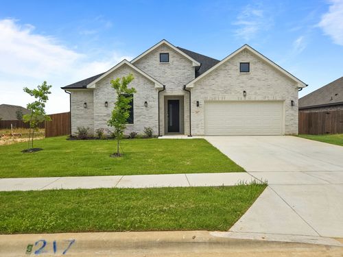 217 Rosemary Dr, Azle, TX, 76020-3197 | Card Image