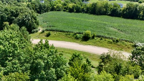 2 Sycamore St, Dryden Township, MI, 48428 | Card Image