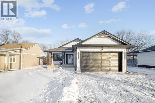 256 Puce Rd, Belle River, ON, N8L0C4 | Card Image