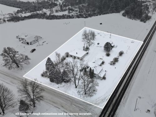 16480 16 Mile Rd, Big Rapids, MI, 49307-9242 | Card Image