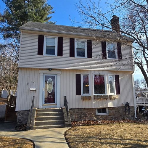 162 June St, Worcester, MA, 01602-3250 | Card Image
