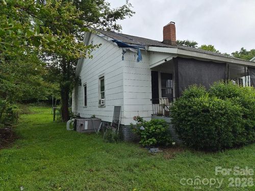 6 Hampton St, Great Falls, SC, 29055-1611 | Card Image