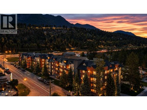2208-4874 Stanley Street, Radium Hot Springs, BC, V0A1M0 | Card Image