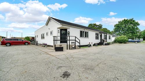 801 S Shield St, Knox, IN, 46534 | Card Image
