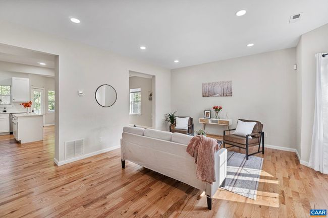 4753 Wren Ct, House attached with 4 bedrooms, 4 bathrooms and null parking in CHARLOTTESVILLE VA | Image 4
