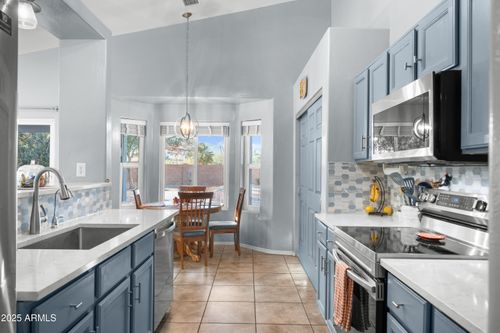 1323 Skyline Ave, Sierra Vista, AZ, 85635-5523 | Card Image