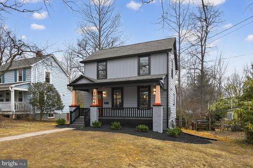 1004 Elm Ave, Takoma Park, MD, 20912-5840 | Card Image