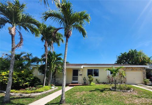 8750 Sw 42nd St, Miami, FL, 33165-5318 | Card Image