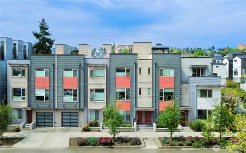 1901 25th Ave S, Seattle, WA, 98144-4705 | Card Image