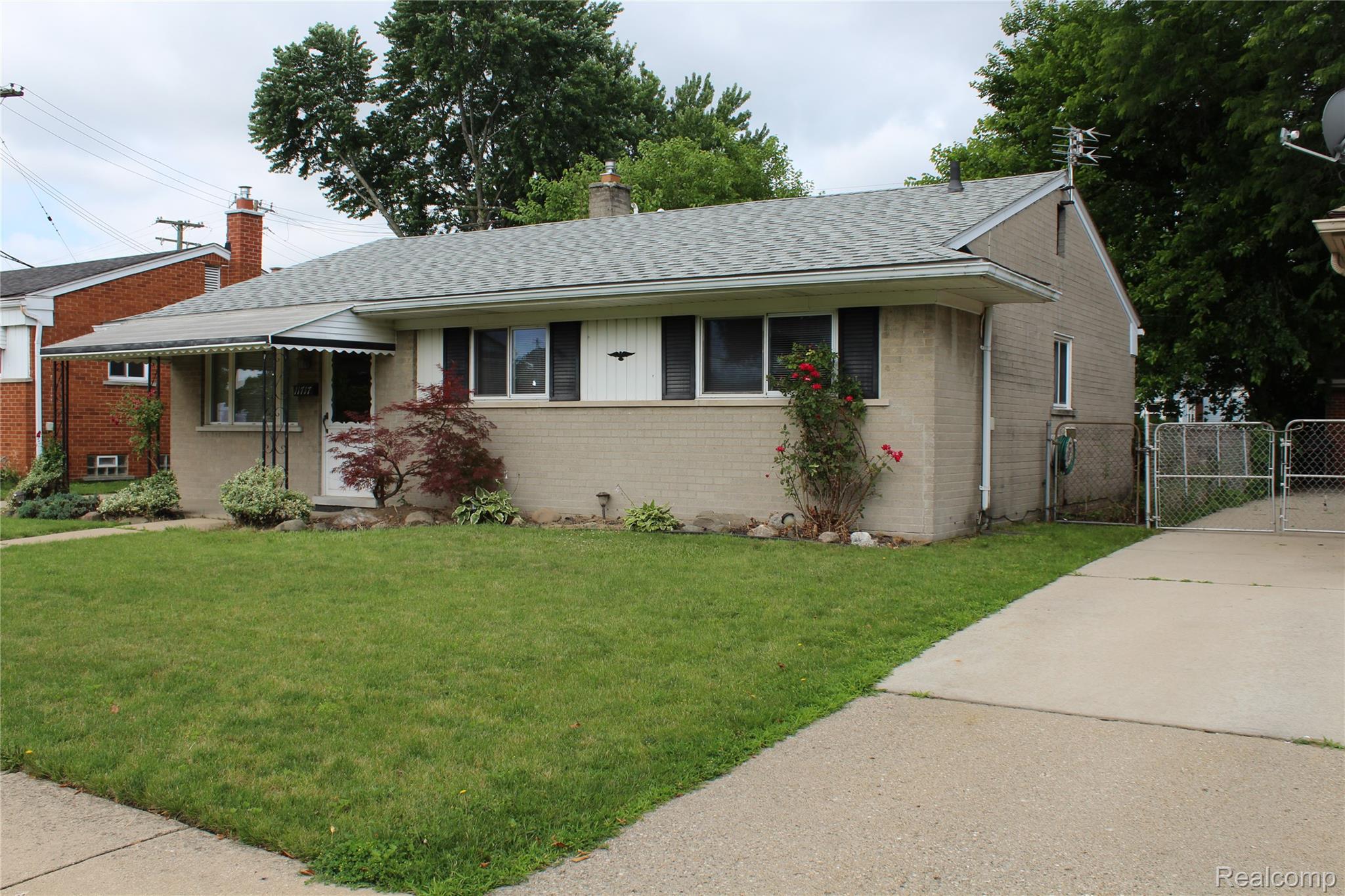 Residential in Redford Charter Township 2