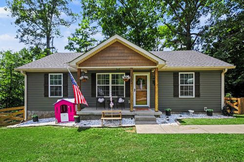 112 Jupiter Dr, Ashland City, TN, 37015-4903 | Card Image