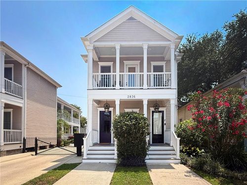 d-2836 Constance St, New Orleans, LA, 70115-2214 | Card Image