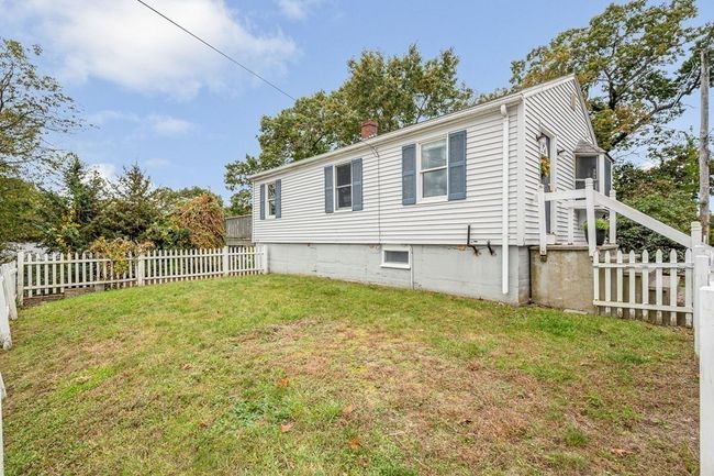 7 Oakhurst Ter, House other with 3 bedrooms, 2 bathrooms and 4 parking in North Reading MA | Image 28