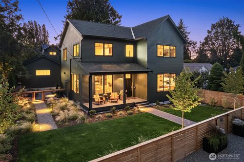 a-10419 41st Ave Sw, Seattle, WA, 98146-1112 | Card Image