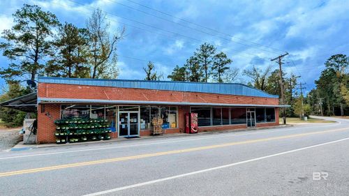 143 Healing Springs Ave, Millry, AL, 36558-6352 | Card Image